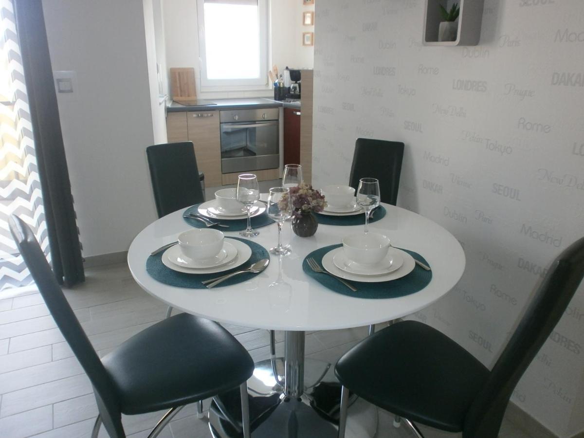 Apartment Royal Šibenik Esterno foto